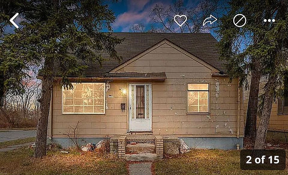 1st image of 15750 W Chicago St