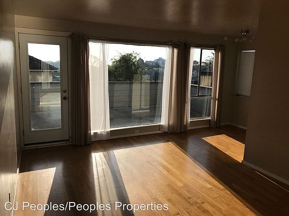 2nd image of 95 Grand View Ave APT 01