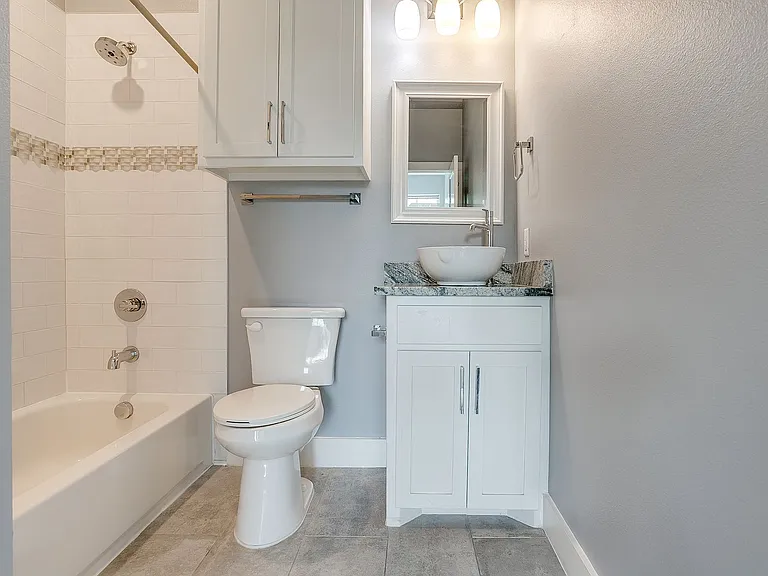 2822 Addison Park Ln #2822-2028 — Photo 21