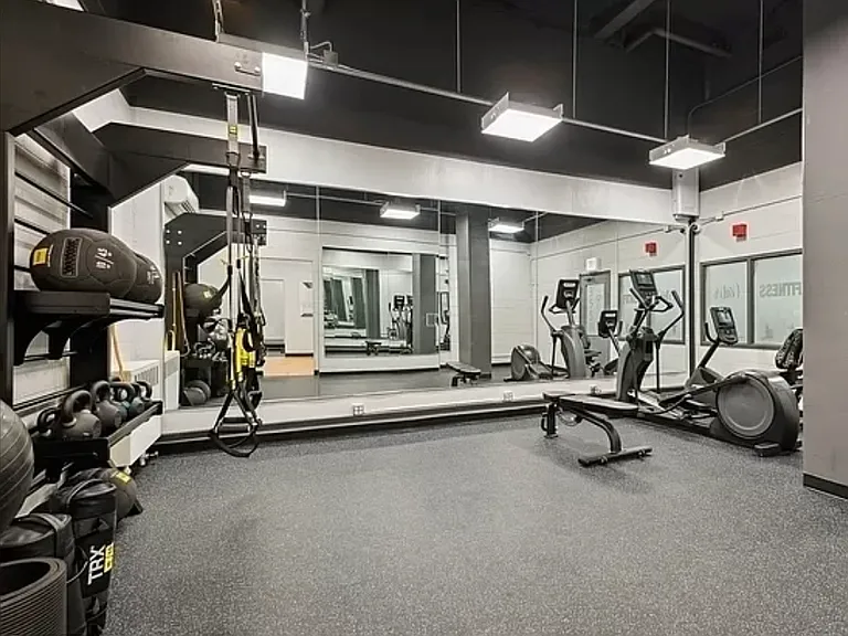 3550 N Lake Shore Dr #1814 — Photo 12