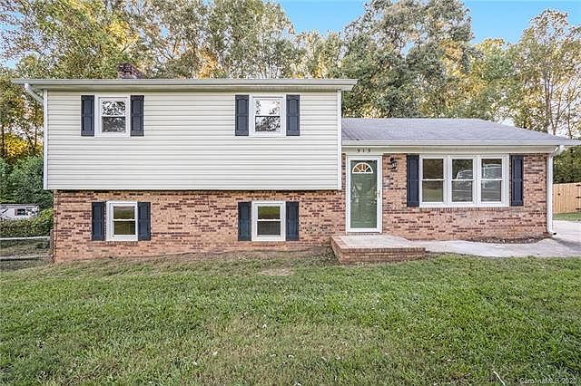 1st image of 313 Wesley Dr