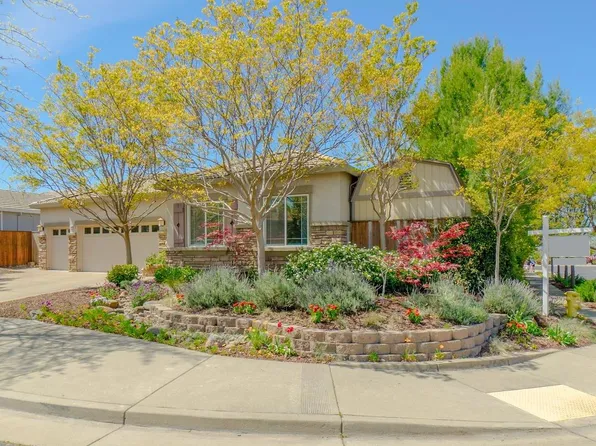 7400 Greenburn Dr, Roseville, CA 95678