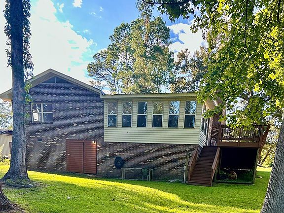 5th image of 771 Calhoun Dr