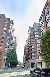 1125 Maxwell Lane, #1015