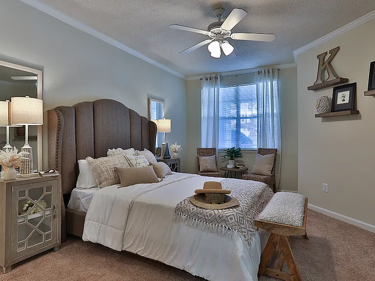 Bedroom (1)