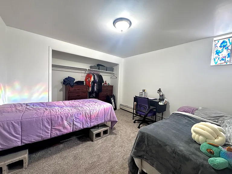 764 N 700 E — Photo 11