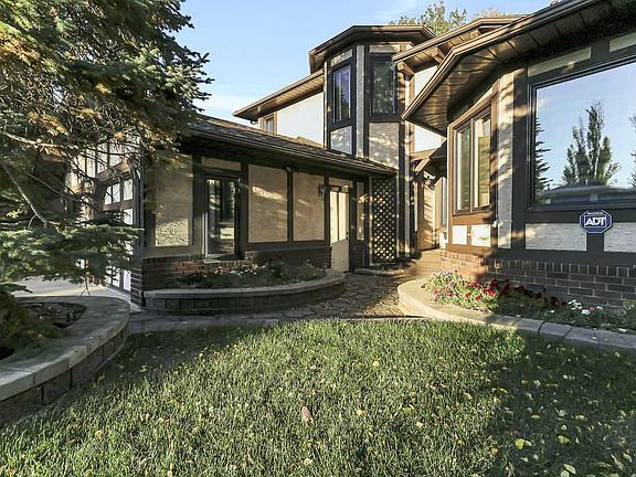 5th image of 86 W Allison Cres