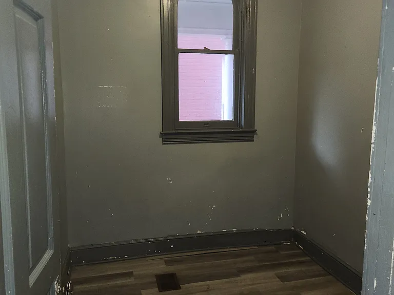 520 E King St #1 — Photo 9