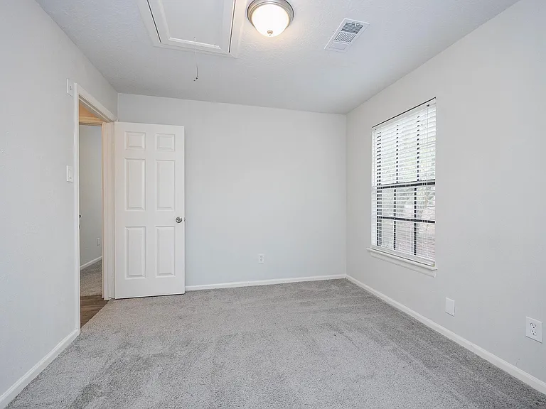 86 W Stony Bridge Cir — Photo 32