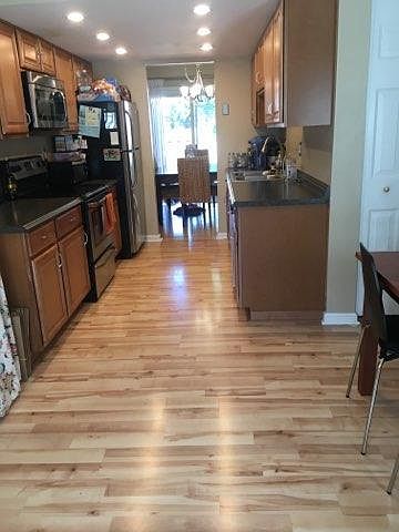 1st image of 3995 Wilcoxson Dr
