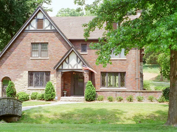 680 Sunnyside Dr, Louisville, KY 40206