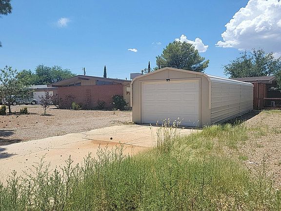 2nd image of 323 N Flynn Jans Ct