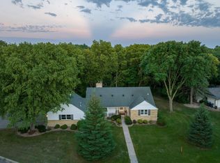 23 Sumner Hls, Mankato, MN 56001