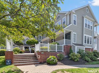 259 Mayfield Dr UNIT 259, Trumbull, CT 06611