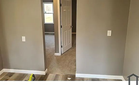 4th image of 2851 Lyndhurst Ave