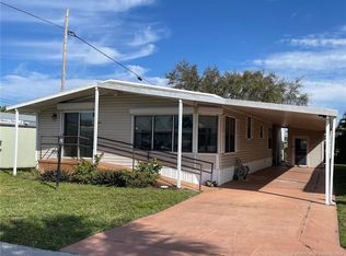 466 SE Trafalgar Ter, Stuart, FL 34994