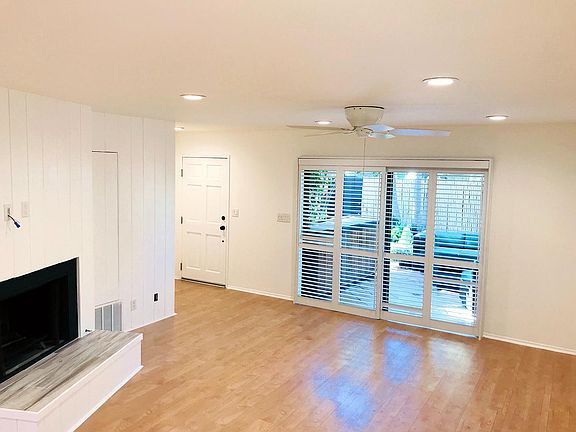 2nd image of 2344 Ocean Ave #A