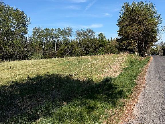 2nd image of LOT 13 Lawrence Rd