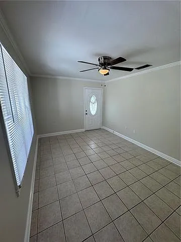 355 Roseland Pkwy — Photo 5