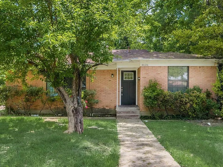 4626 Utah Ave — Photo 1