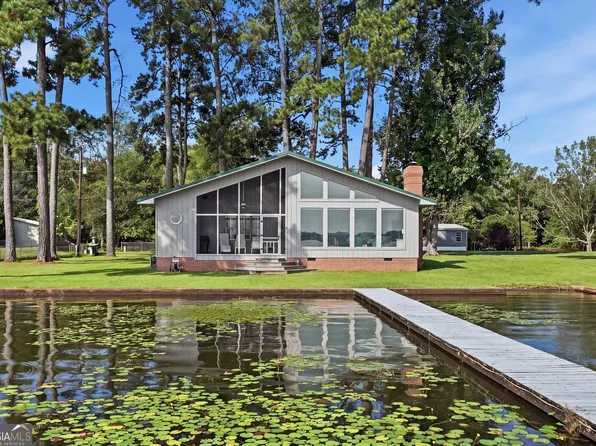 106 Cantey Dr, Cobb, GA 31735