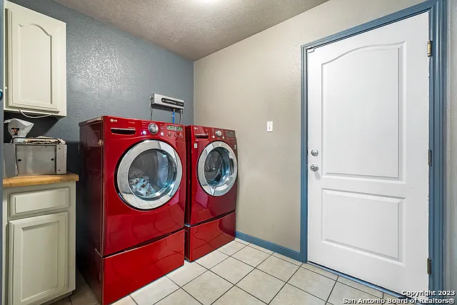 90 Nine Patch Dr — Photo 16