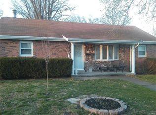 315 N 8th St, Breese, IL 62230