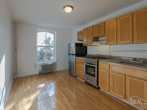 5th image of 24 Joralemon St APT 126
