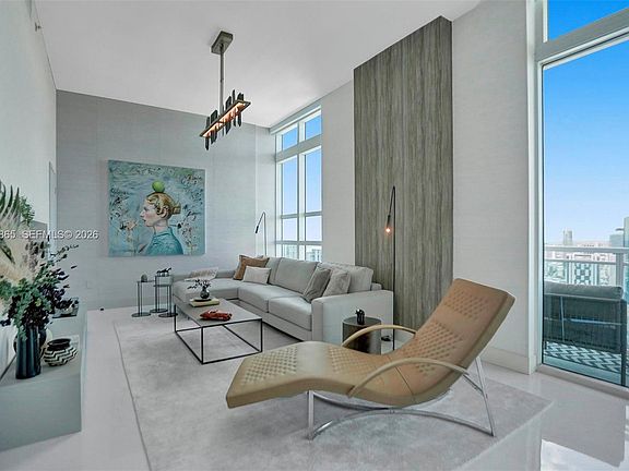 4th image of 950 Brickell Bay Dr APT 5608