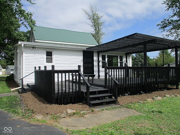 3rd image of 1203 Ladoga Rd