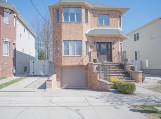549 Main St, Staten Island, NY 10307
