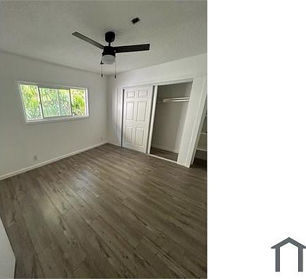 5th image of 2630 S Hobart Blvd