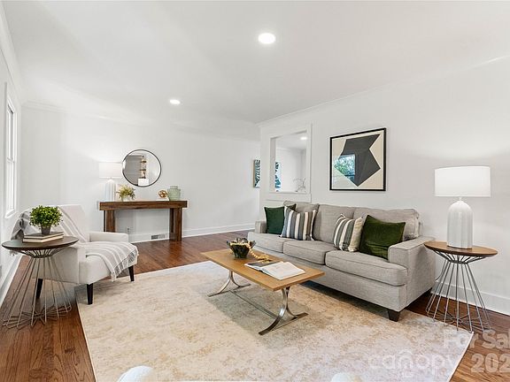 2nd image of 5100 White Oak Rd