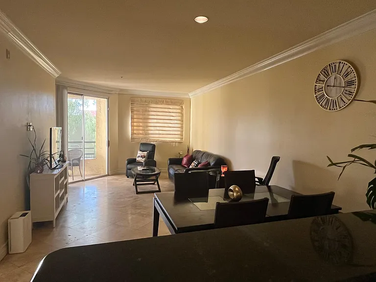 270 E Flamingo Rd #122 — Photo 7