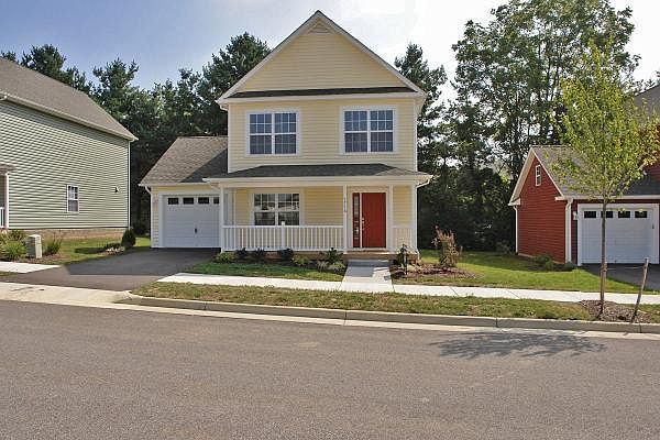 1st image of 1716 Aden Ln