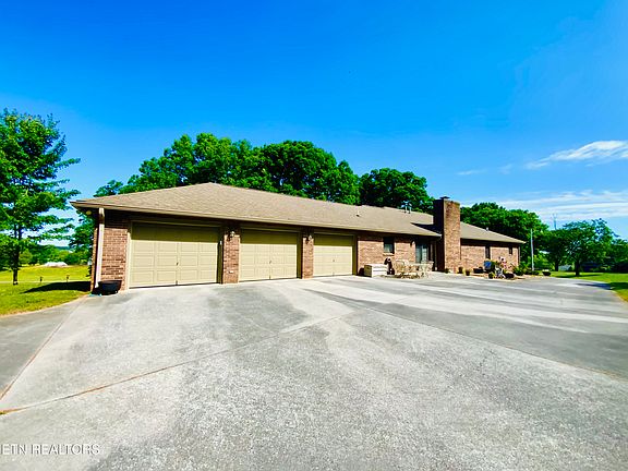42nd image of 1710 Murphy Myers Rd