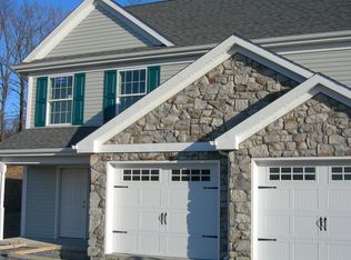 713 Winding Ln, Harrisburg, PA 17111