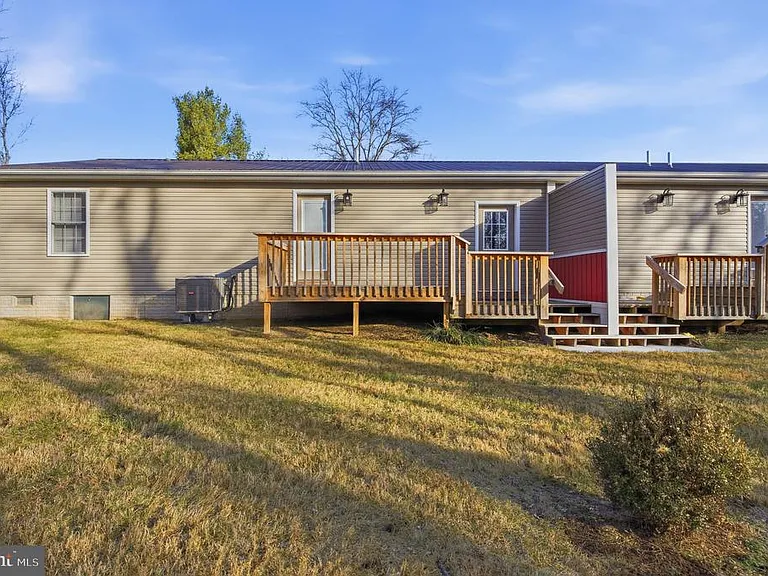 2691 Goldmiller Rd — Photo 16