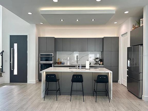 3rd image of 4217 W Arch St