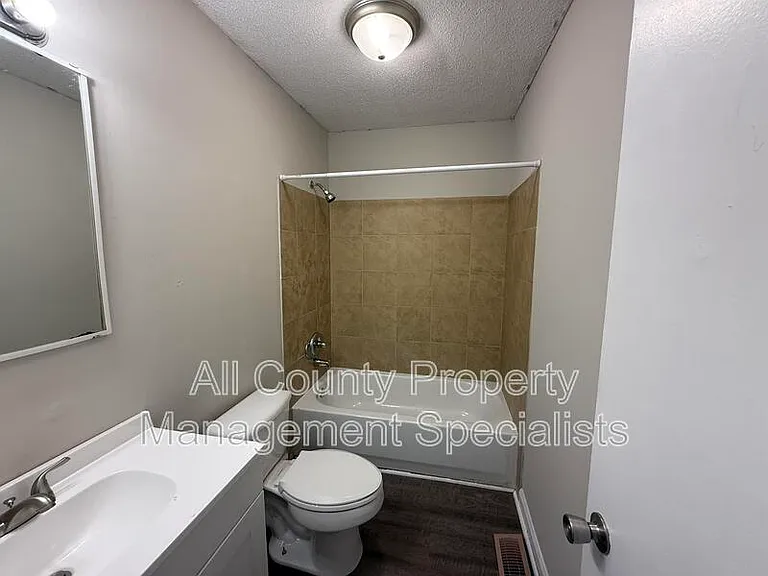 1307 Cactus Ave #5B — Photo 7