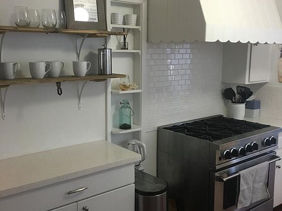 5th image of 2904 Oak Ave