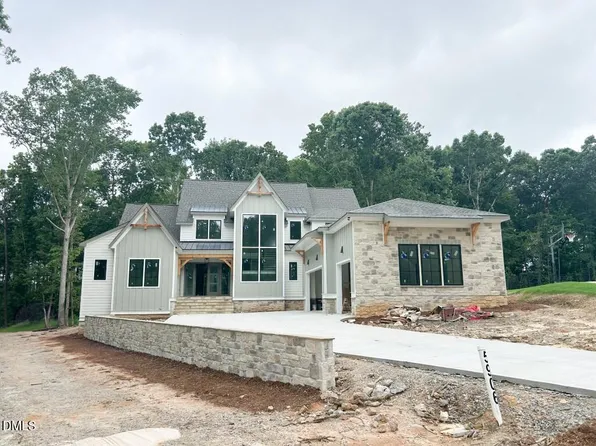 5904 Leone Pride Cir, Raleigh, NC 27603