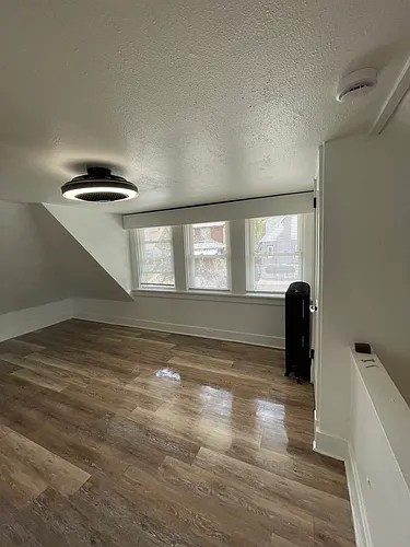 1435 Elm St #3 Photo 1