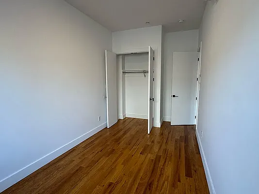 Rented by Leasing Management LLC | media 4