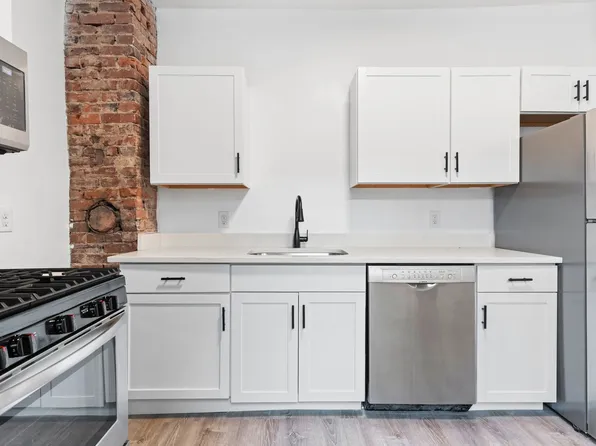 605 E 19th Ave, Homestead, PA 15120