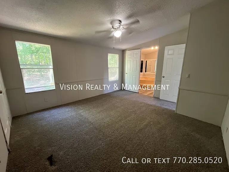 137 Park West Ct — Photo 23