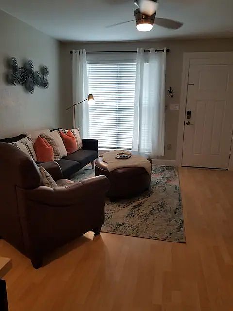 Living/TV room