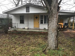 509 Oakdale St, Manchester, TN 37355