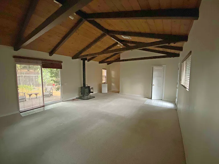 545 Reed Ct — Photo 12