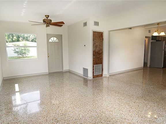 4th image of 3212 Joanne Dr